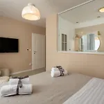 Gospoja Villa *